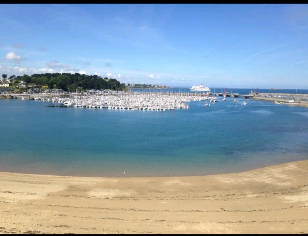 Nid De Corsaire, Vue Mer & Acces Plage Saint-Malo Exterior foto